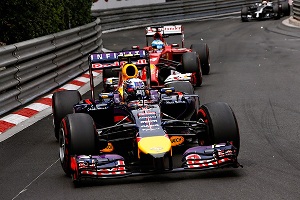 Фернандо Алонсо: Red Bull і Mercedes заслужили успіх