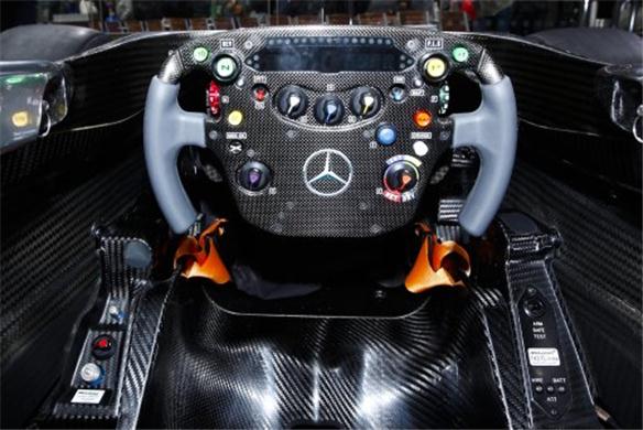 safety-cockpit-canopies-ruled-out-by-formula-1-team-bosses-formula-1-news-83531.jpg (44.76 Kb)