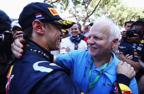 4443_vettel.jpg (56.24 Kb)