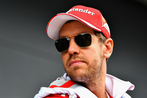 5965_vettel.jpg (52.66 Kb)